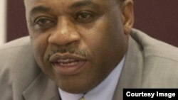 Profesa Julius Nyang'oro mchambuzi wa masuala ya kisiasa