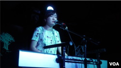 郭小可音乐酒吧演唱会