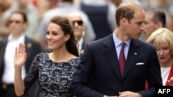 Şahzadə Vilyam və onun xanımı Keyt Kalofirniyada səfərdədir