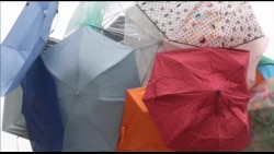 香港占中运动逼迫梁振英辞职