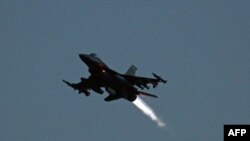 İsrail təyyarələri Qəzza Zolağına hava zərbələri endirib