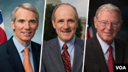 از راست: سناتور جیم اینهاف، جیم ریچ، راب پورتمن