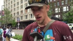 共和党党代会 俄亥俄一男子持AK47上街