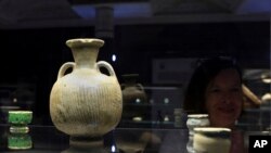 بازدید از موزه بصره در روز گشایشش، ۲۷ سپتامبر ۲۰۱۶