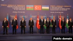 Azərbaycan, Türkiyə və Özbəkistan nazirləri (Mənbə: Azərbaycan Xarici İşlər Nazirliyi)