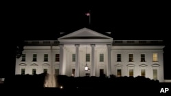 نمای بیرونی کاخ سفید