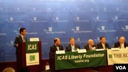 오준 유엔주재 한국대표부 대사가 20일 헤리티지 재단에서 한미연구소(ICAS) 주최로 열린 토론회에 참석해 대북 제재와 인권 압박의 효과를 설명하고 있다. 