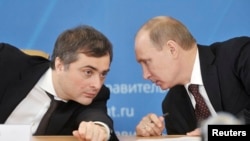 Владислав Сурков і Володимир Путін. Лютий, 2012р.