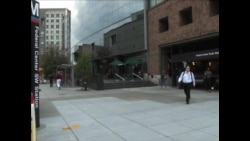 美国联邦政府关闭第一天