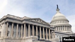 پیشتر سنای آمریکا طرح تحریم ایران و کره شمالی را با اکثریت آرا تصویب کرده بود. 