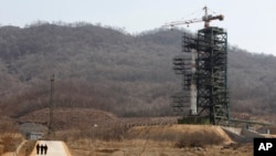 朝鲜装在发射架上的导弹 - 资料照片