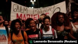 Manifestation à Sao Paulo pour dénoncer l'assassinat de Marielle Franco le 15 mars 2018.