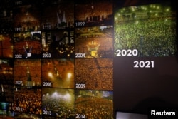 资料照：香港六四纪念馆内展出的香港历年举行的纪念六四天安门事件烛光会的照片。（2021年9月5日）