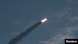 朝鲜2019年7月26日发射导弹。