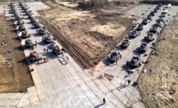 Militer Rusia melakukan latihan perang di Semenanjung Krimea (foto: dok).