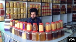 در سراسر این افغانستان حدود ۲۳۷ هزار صندوق زنبور عسل وجود دارد.