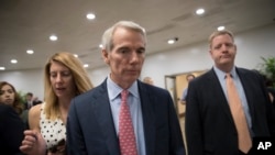 曾在小布什政府担任美国贸易代表的波特曼参议员在国会（2017年7月20日）