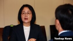 5일 서울에서 열린 '제1차 메르스 손실보상위원회'에서 장옥주 한국 보건복지부 차관이 모두발언을 하고 있다.