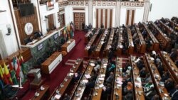 “ብሓድነት ኢትዮጵያ ንዝመጸና ብብርዒ ዘይኮነ ክላሽን ሒዝና’ውን ክንዋጋእ ኢና” ቀ/ሚ ኣብይ ኣሕመድ