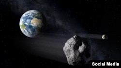 太空里的小行星