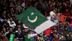 پاکستان کرکٹ بورڈ کرونا وائرس کے خدشے کے پیشِ نظر پی ایس ایل کے شیڈول میں تبدیلی کر دی ہے۔ (فائل فوٹو)