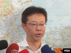 台湾执政党民进党立委张宏陆（美国之音张永泰拍摄）