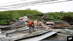 超级台风“山竹”2018年9月15日袭击菲律宾北部（美联社）