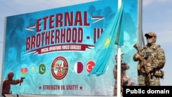 "Sonsuz qardaşlıq - III" çoxmillətli birgə xüsusi təyinatlı qüvvələrin təlimi keçirilir (Mənbə: Azərbaycan Müdafiə Nazirliyi)
