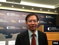 厦门大学台湾研究中心副主任李鹏。（美国之音 钟辰芳拍摄）