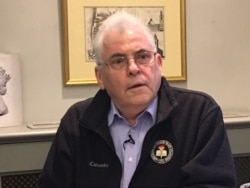 英国公民韩飞龙( 美国之音江静玲拍摄)