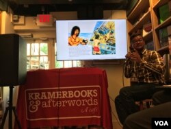 Prum Vannak Anan, author of “The Dead Eye and The Deep Blue Sea' book, gave a talk about his graphic novel, at Kramerbooks and Afterwords Cafe in Washington DC, May 15, 2019. (Say Mony/VOA Khmer