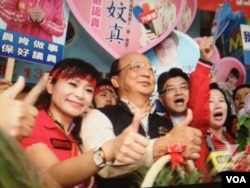 国民党台中市长候选人胡志强 (美国之音许波拍摄)