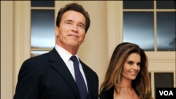 Mantan Gubernur California Arnold Schwarzenegger dan Maria Shriver (foto: dok.).