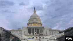 为川普总统就职大典搭起台子的国会大厦。