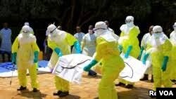Masu yaki da Ebola a kasar Kongo 
