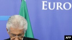 İtaliyanın baş naziri iqtisadi ölçülərə dəstək qazanmağa çalışır