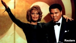 ዊትኒ ሂውስተን እና መሐመድ ዓሊ