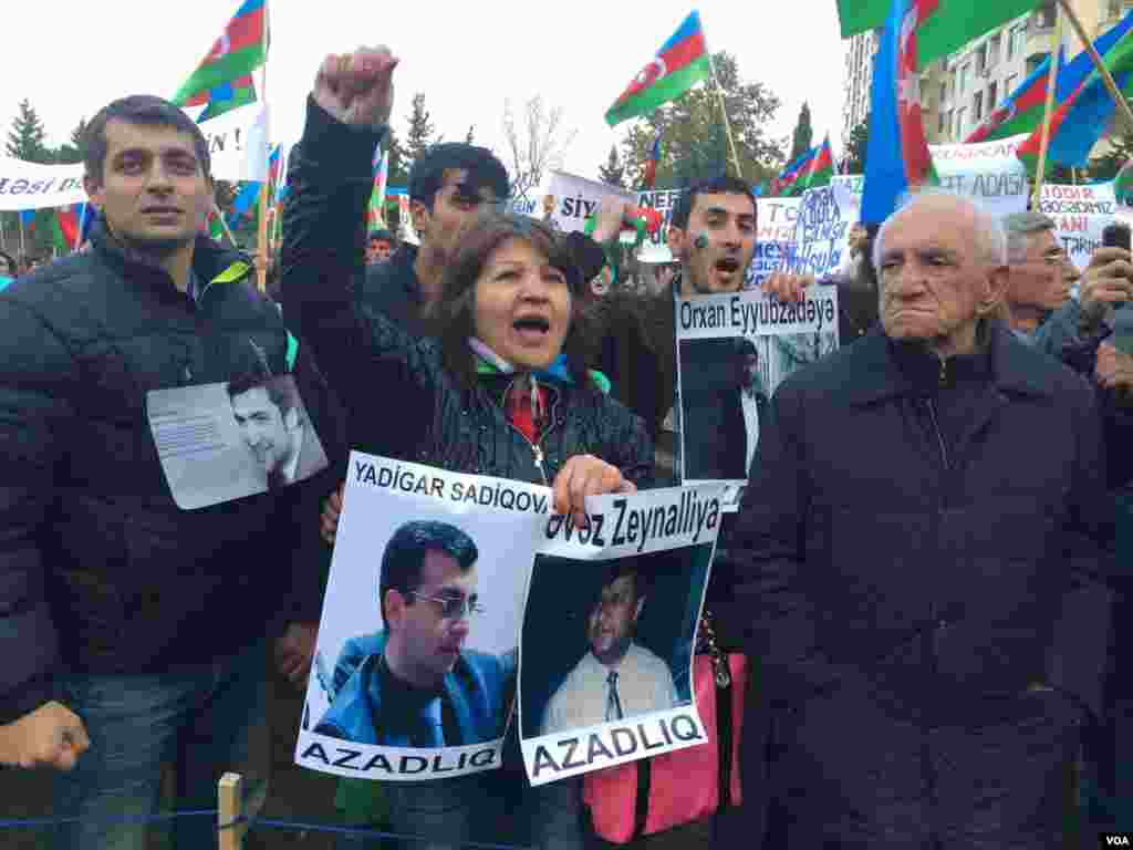 Milli Şuranın mitinqi