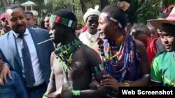 ጠቅላይ ሚኒስትር ዶ/ር ዐብይ አሕመድ ከኢትዮጵያ የተለያዩ ክልሎች ከተወጣጡ ታዳጊዎች ጋር