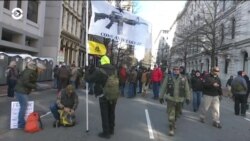 Сенат Вирджинии ужесточает законы для владельцев оружия