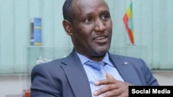 Dr.Ambaachoo Mokonnin,pirezidaantii Naannoo Amaaraa