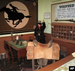 One can see an example of a Pony Express mochila at the Patee House Museum in St. Joseph. Lift one, too. These leather satchels, thrown over the horse’s saddle, were plenty heavy, even before their pouches were loaded with mail and then locked.