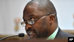 Ministan shariya na Afirka ta kudu Michael Masutha.