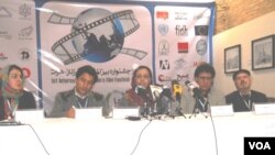 رویا سادات افزایش خشونت ها علیه زنان در حوزه غرب افغانستان را یكی از دلایل برگزاری این جشنواره در ولایت هرات عنوان كرد.