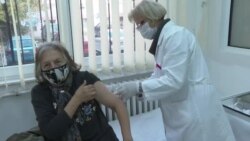 Над еден милион вакцинирани во С. Македонија