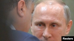 Petro Poroshenko shugaban Ukraine da Vladimir Putin na Rasha