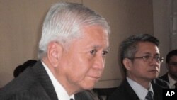 Menteri Luar Negeri Filipina, Albert del Rosario (Foto: dok). Filipina akan menyelenggarakan pertemuan bulan depan terkait upaya penyelesaian sengketa wilayah di Laut CHina Selatan (21/11).