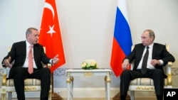 رجب طیب اردوغان و ولادیمیر پوتین رئیس جمهوری های ترکیه و روسیه 