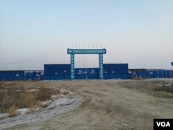 建设中的忠旺项目工地。