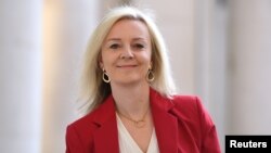 لیز تراس - آرشیو